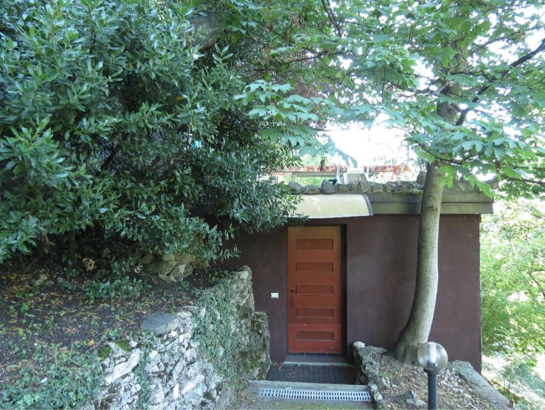 Il Parco E Gli Affreschi Apartamento Varese Exterior foto
